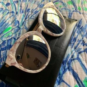 GENTLE MONSTER - Poshmark